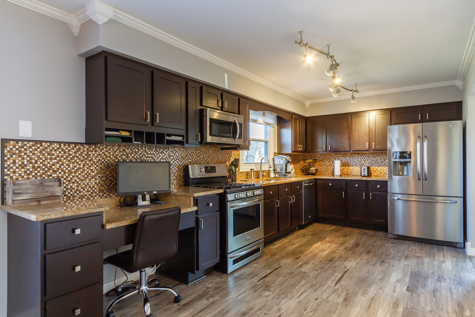 663 Matthew Lane Carol Stream, IL 60188 - Photo 11 of 31