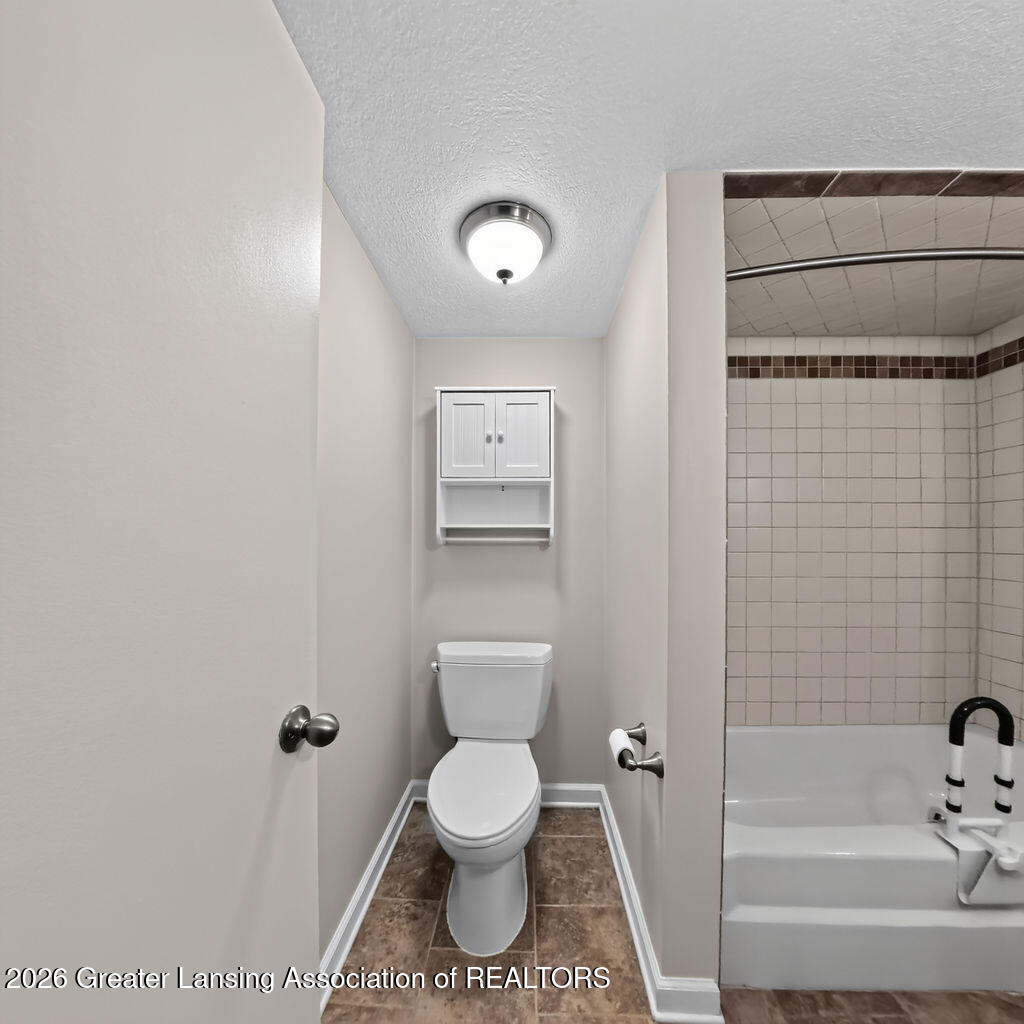 741 Center Street Mason, MI 48854 - Photo 28 of 33 35