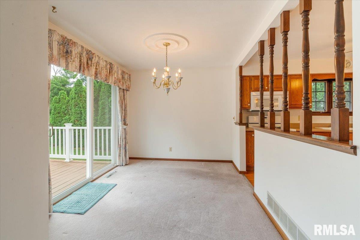 17223 Cedar Road East Moline, IL 61244 - Photo 14 of 30 Gallery Image 14