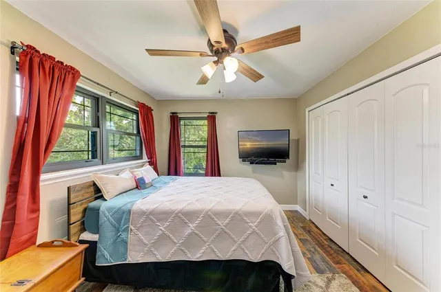 $830,000 | 6114 Cypress Circle, Bradenton, FL 34202