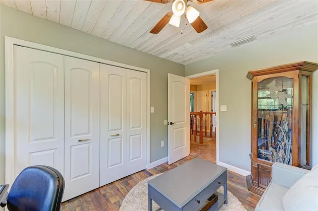 $830,000 | 6114 Cypress Circle, Bradenton, FL 34202