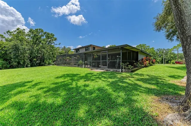 $830,000 | 6114 Cypress Circle, Bradenton, FL 34202