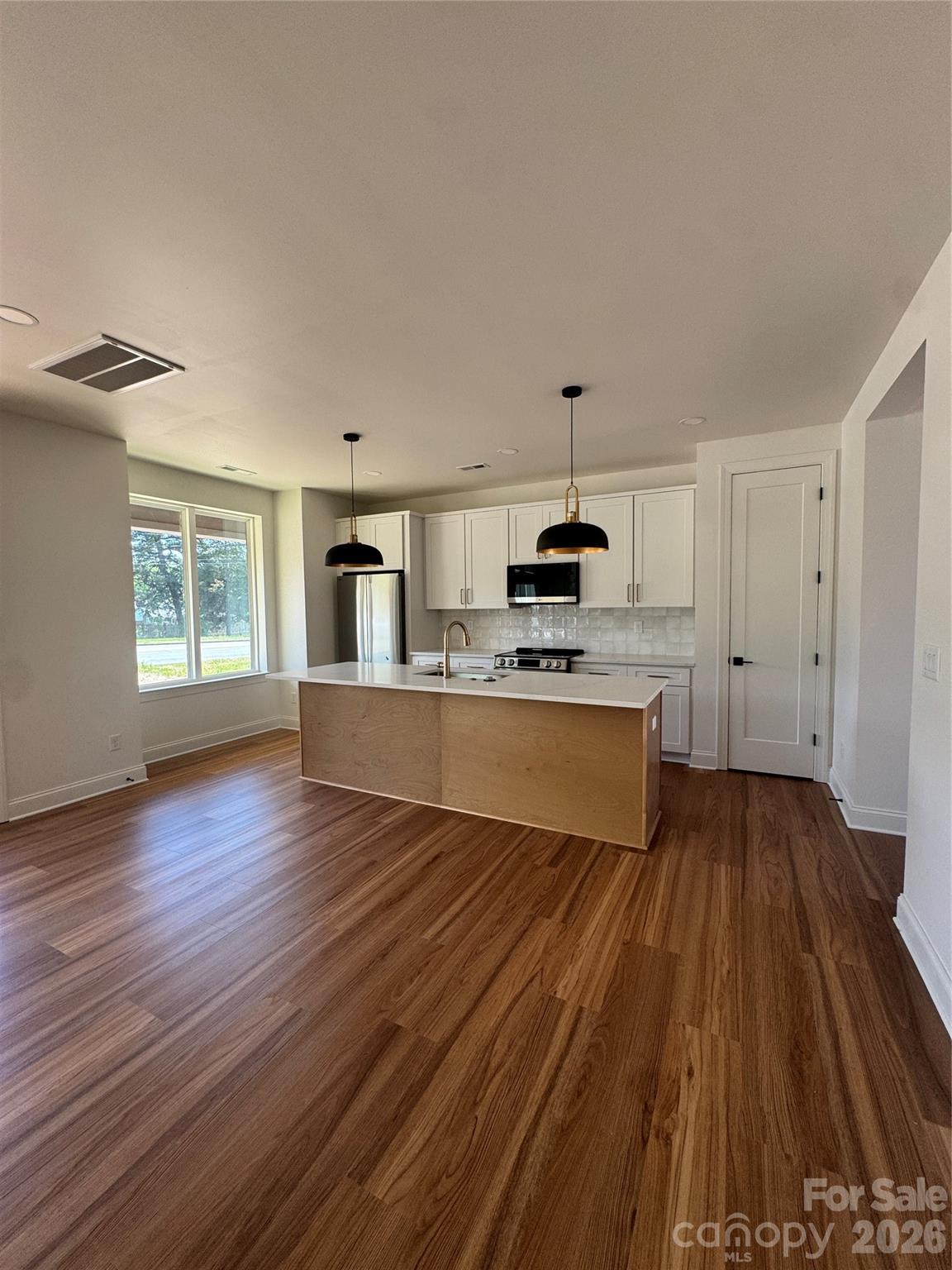 9020 Mt Holly Road Charlotte, NC 28214 - Photo 3 of 14