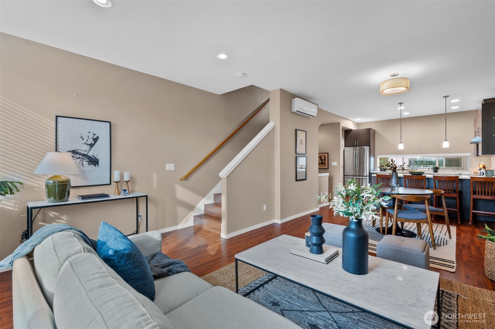 2311 North 113th Place, Unit B Seattle, WA 98133 - Photo 23 of 36 a living room with furniture