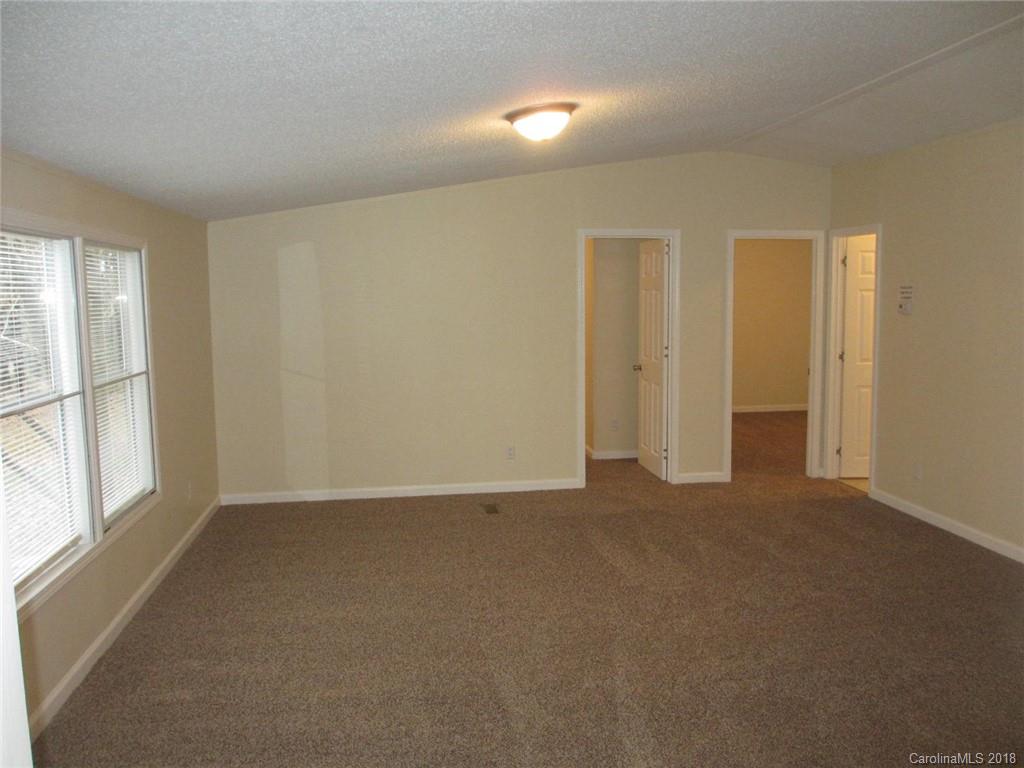 4 Penley Road Fletcher, NC 28732 - Photo 3 of 20 Gallery Image 3