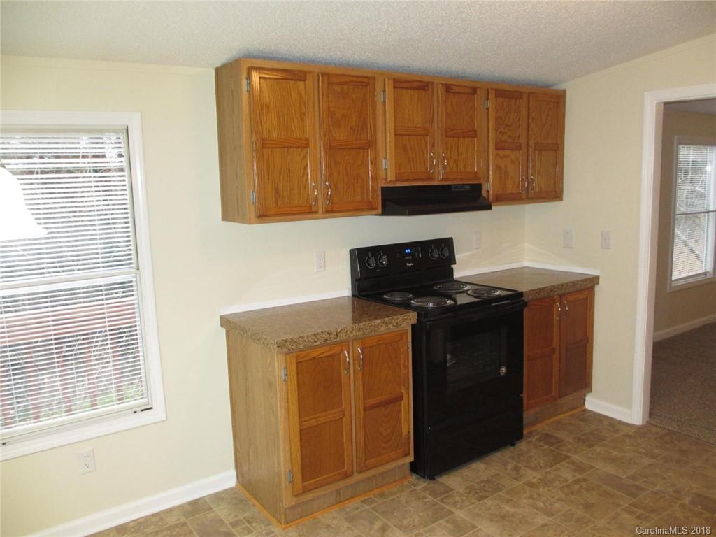 4 Penley Road Fletcher, NC 28732 - Photo 5 of 20 Gallery Image 5