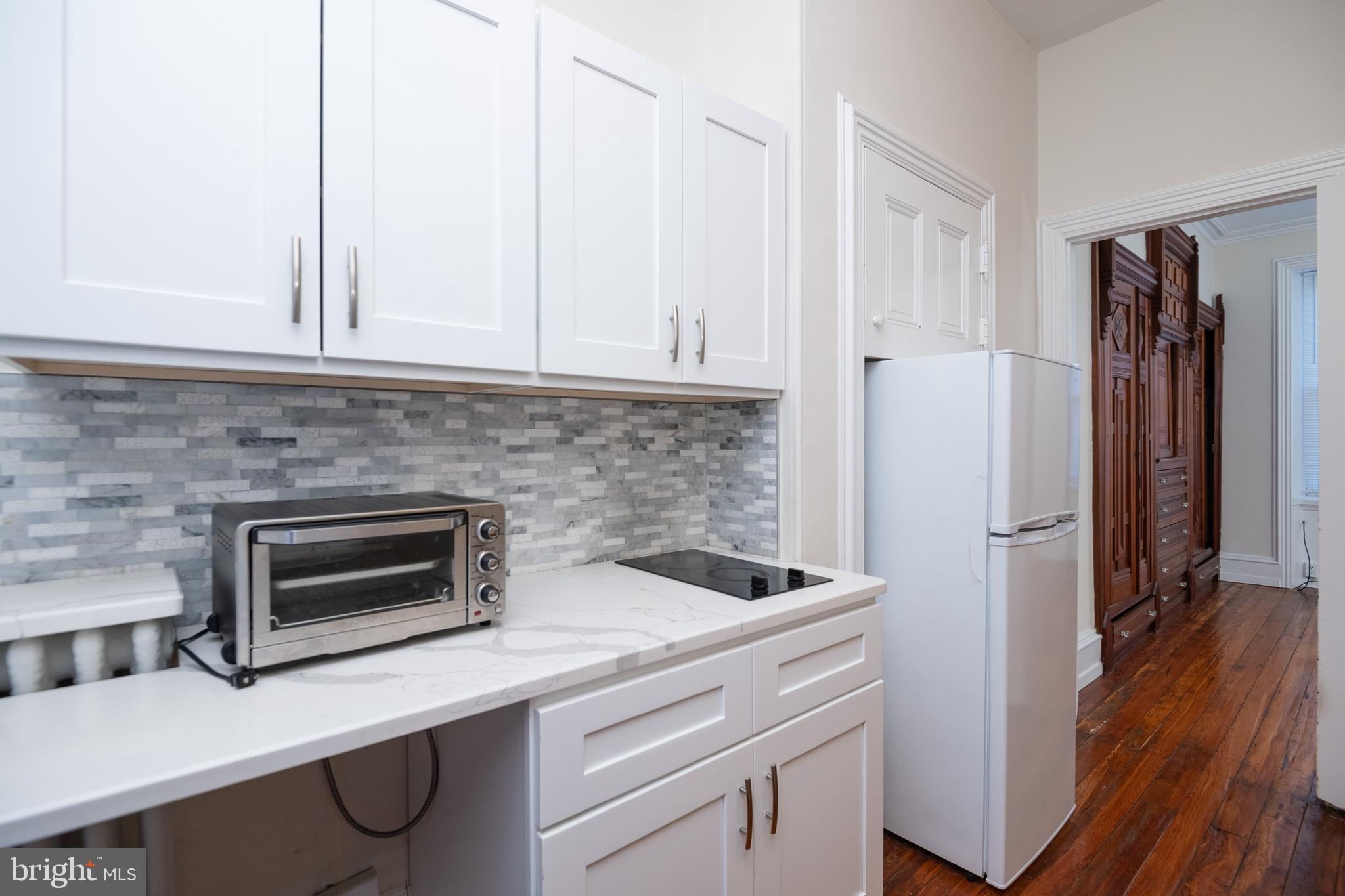 932 North 5th Street, Unit 2F Philadelphia, PA 19123 - Photo 8 of 14 Kitchen