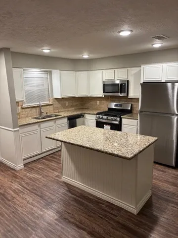 $1,750 | 23914 Conefall Court, Spring, TX 77373