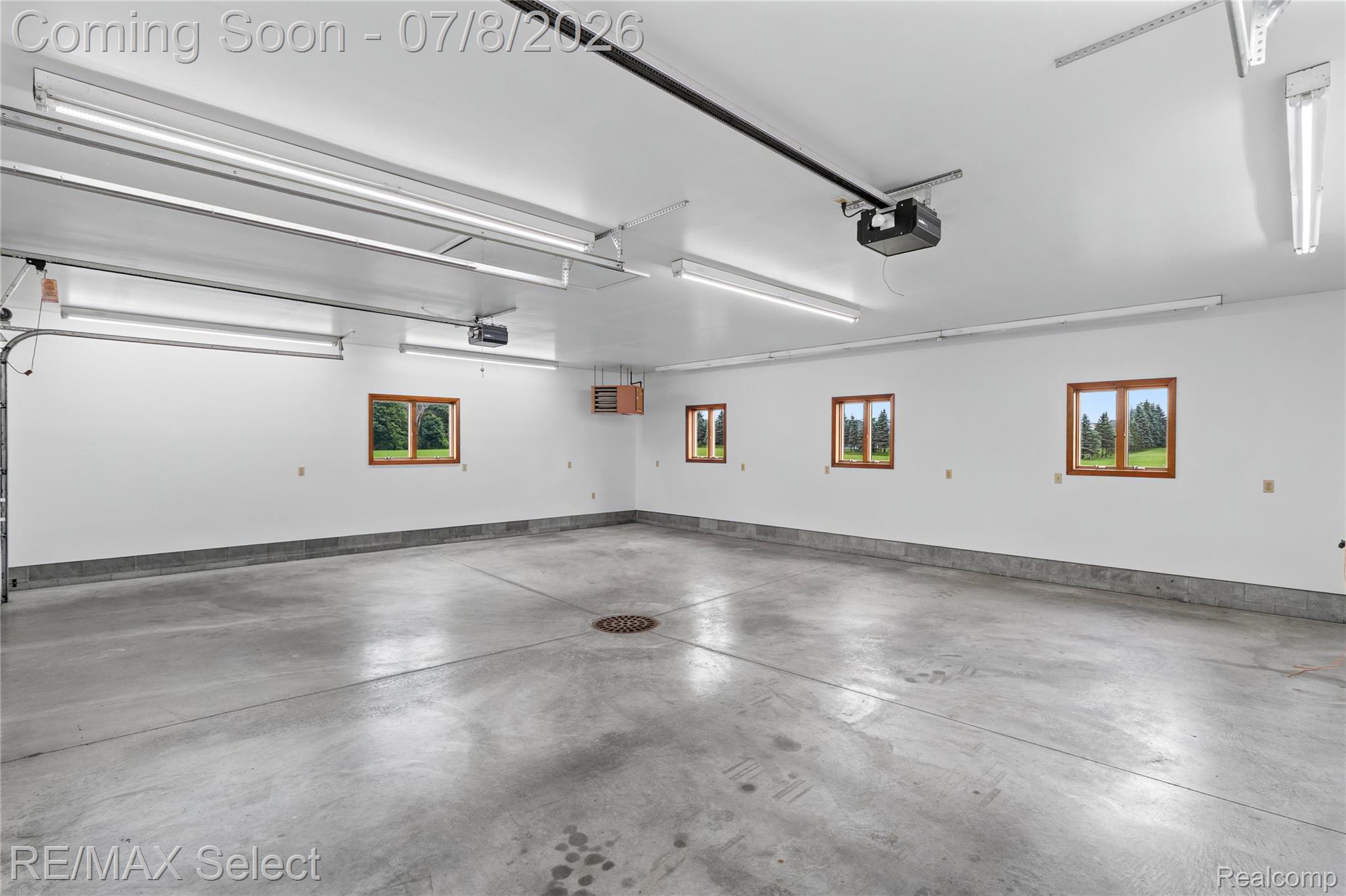 11025 Davison Road Davison, MI 48423 - Photo 67 of 75 11025 Davison Road 054.jpg