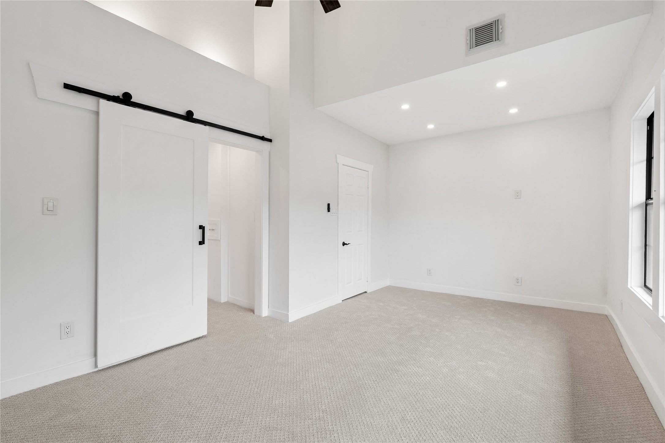 1210 Hawthorne Street Houston, TX 77006 - Photo 21 of 37