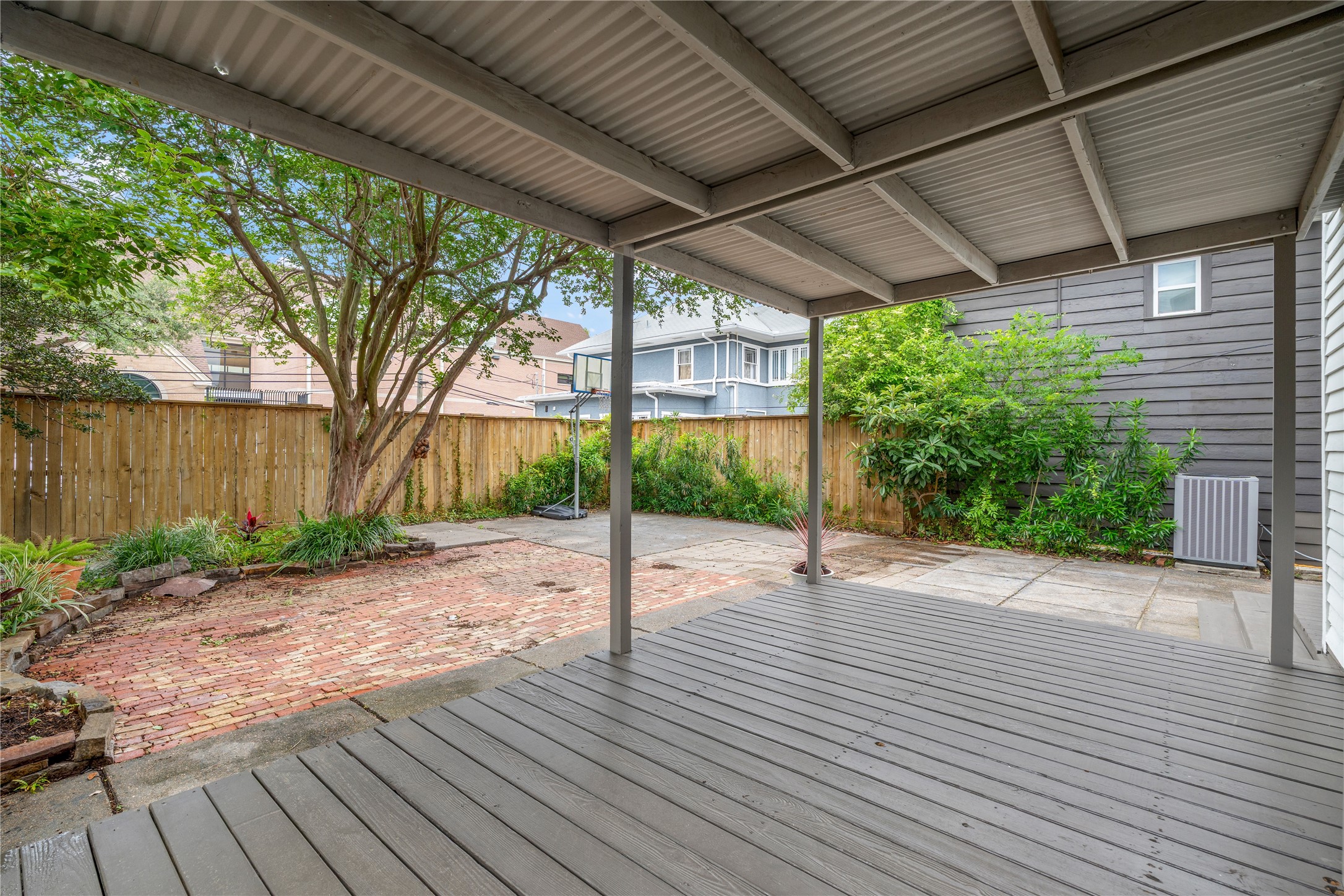 1210 Hawthorne Street Houston, TX 77006 - Photo 34 of 37