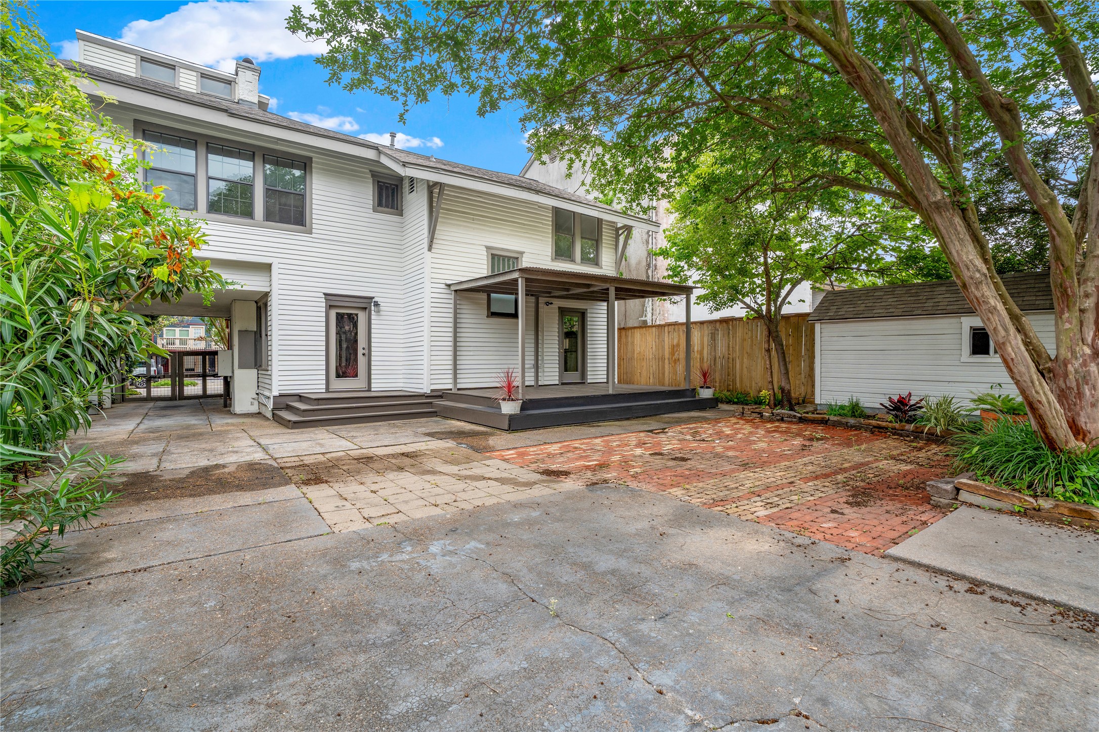 1210 Hawthorne Street Houston, TX 77006 - Photo 35 of 37