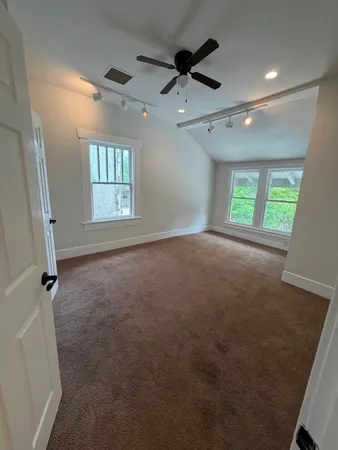 $5,650 | 1210 Hawthorne Street, Houston, TX 77006