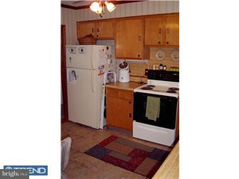 390 Nimitz Road Dover, DE 19901 - Photo 9 of 12 Kitchen