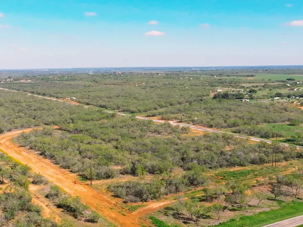$95,000 | 125 Cr 2644 Moore Tx 78057, Devine, TX 78016