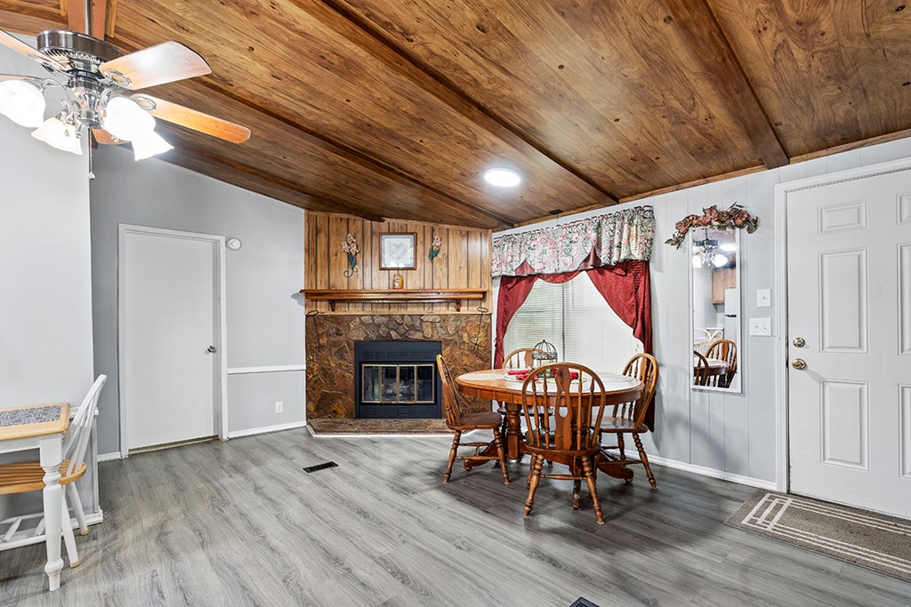 2304 Ekom Beach Road Laurens, SC 29360 - Photo 3 of 17 Gallery Image 3