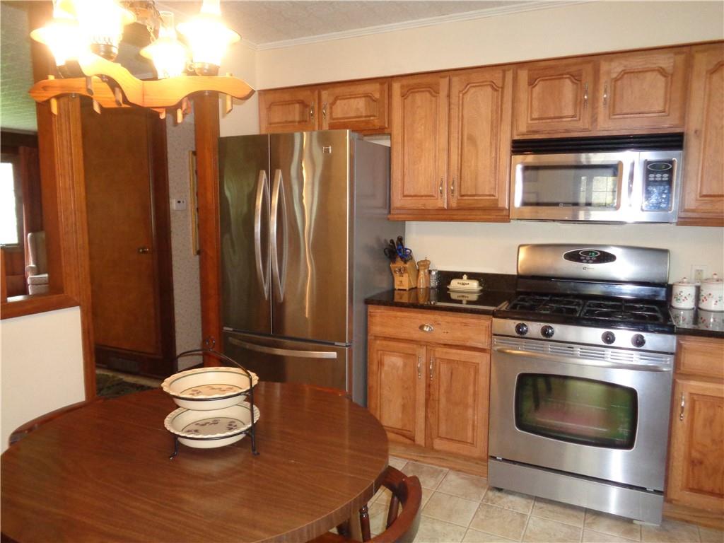 4872 East Lake Road Jamestown, PA 16134 - Photo 7 of 25