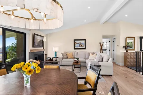 $2,495,000 | 659 Vista Bonita, Newport Beach, CA 92660