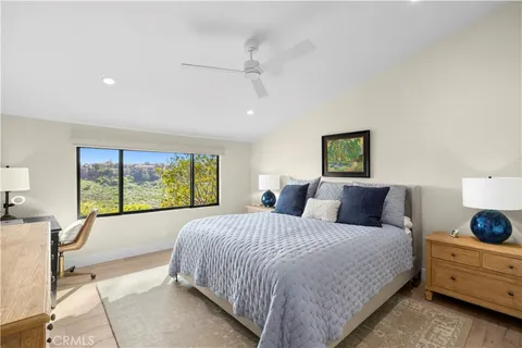 $2,495,000 | 659 Vista Bonita, Newport Beach, CA 92660