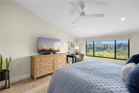 $2,495,000 | 659 Vista Bonita, Newport Beach, CA 92660