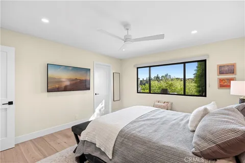 $2,495,000 | 659 Vista Bonita, Newport Beach, CA 92660