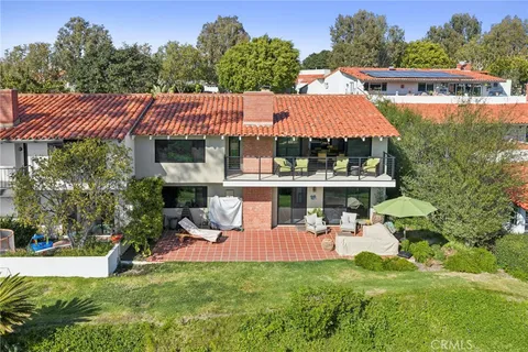 $2,495,000 | 659 Vista Bonita, Newport Beach, CA 92660