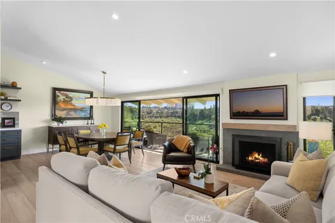 $2,495,000 | 659 Vista Bonita, Newport Beach, CA 92660