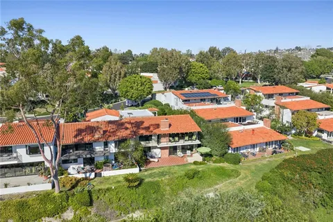 $2,495,000 | 659 Vista Bonita, Newport Beach, CA 92660