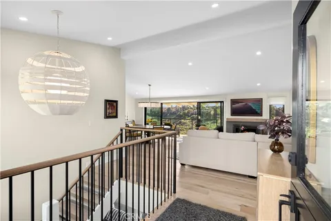$2,495,000 | 659 Vista Bonita, Newport Beach, CA 92660