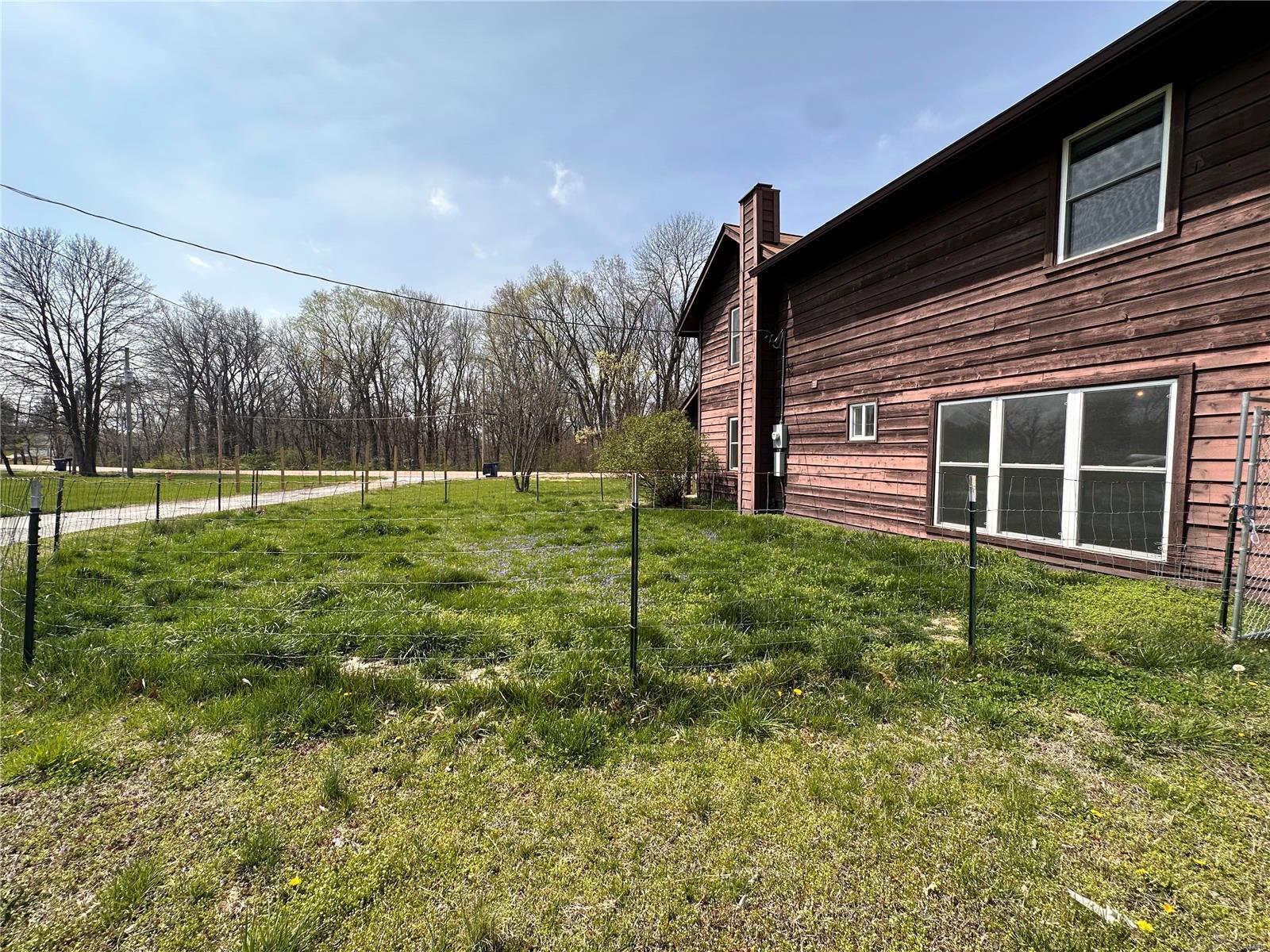 3433 Douglas Road Florissant, MO 63034 - Photo 34 of 45 Gallery Image 34