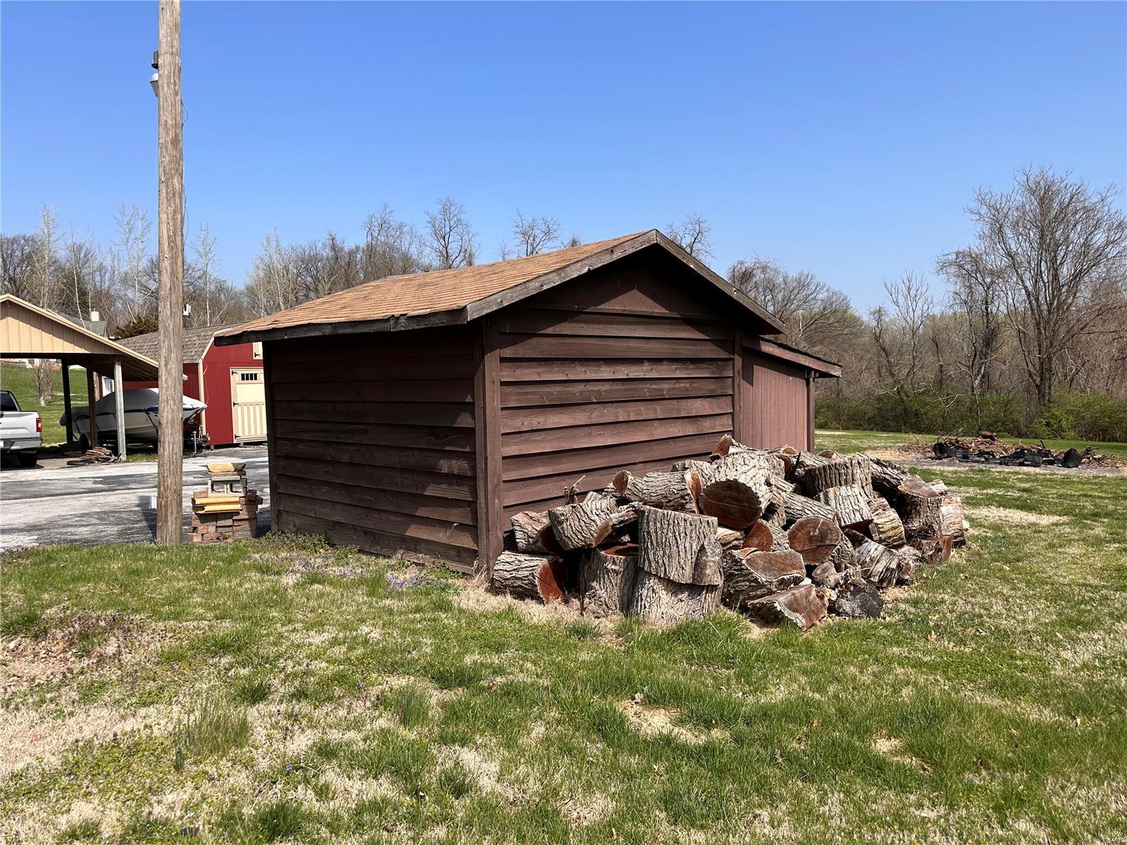 3433 Douglas Road Florissant, MO 63034 - Photo 38 of 45 Gallery Image 38