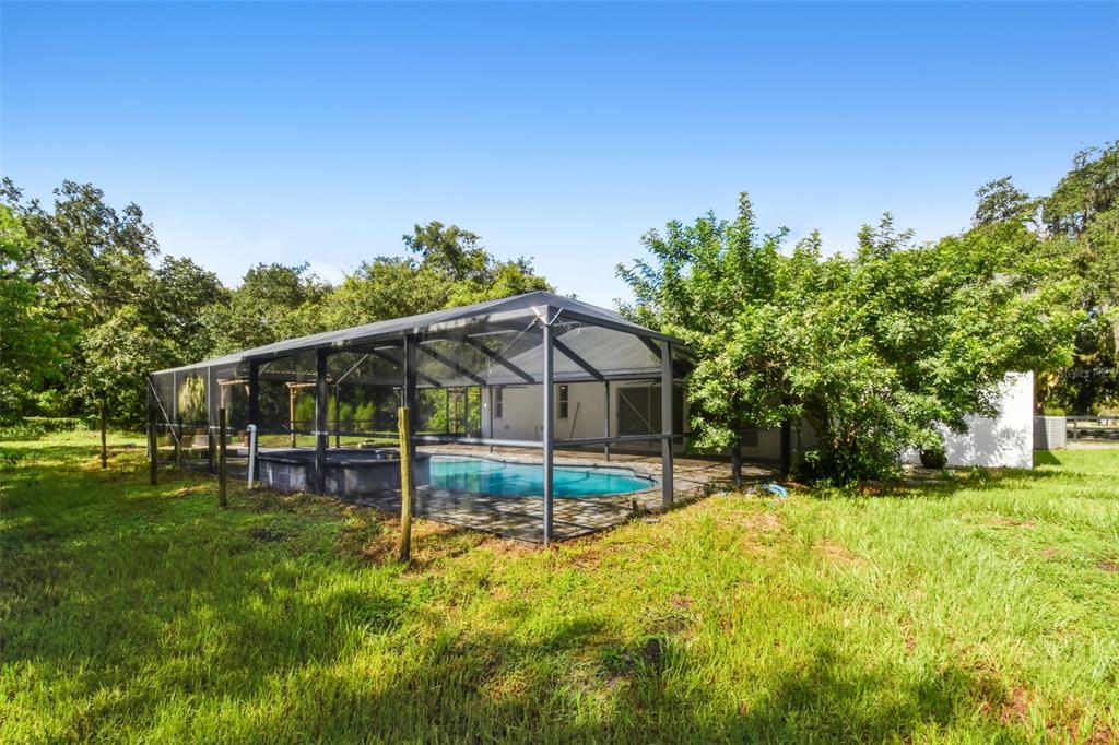 2513 North Valrico Road Seffner, FL 33584 - Photo 70 of 76
