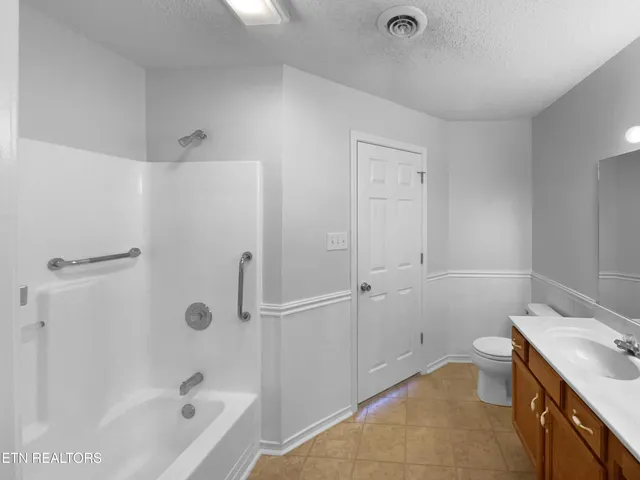 $273,000 | 553 Ravenwood Drive, Maryville, TN 37801