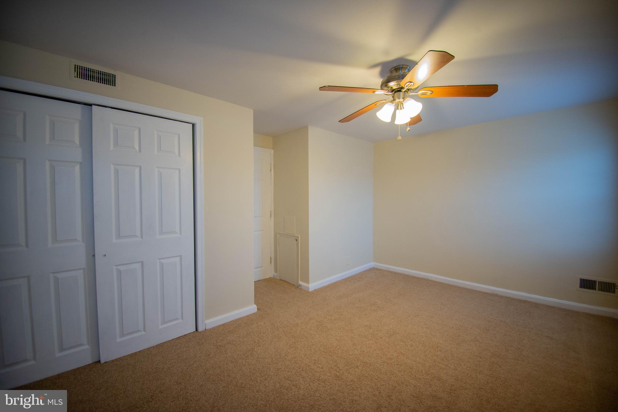 7471 Rabon Avenue Baltimore, MD 21222 - Photo 11 of 35