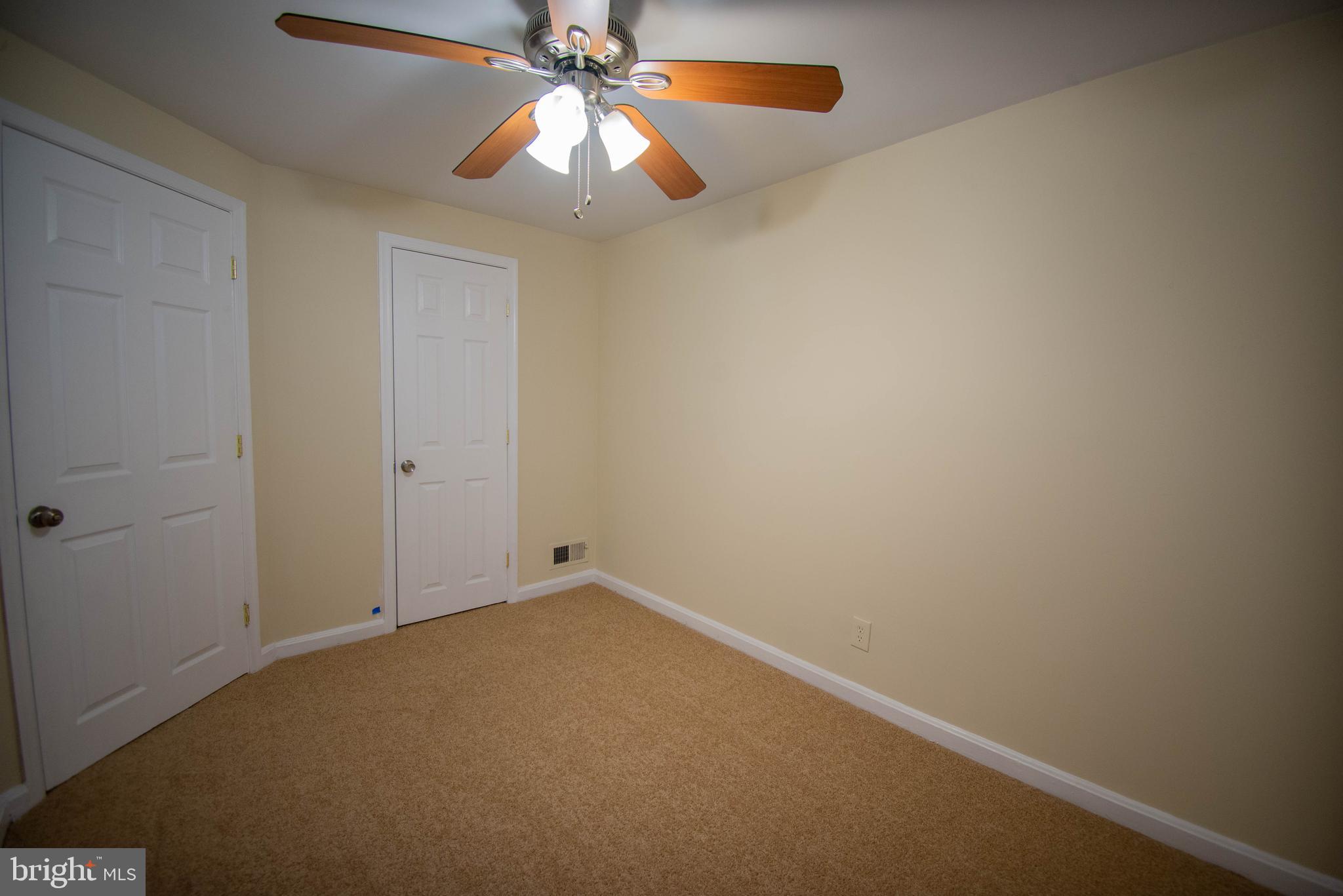 7471 Rabon Avenue Baltimore, MD 21222 - Photo 17 of 35