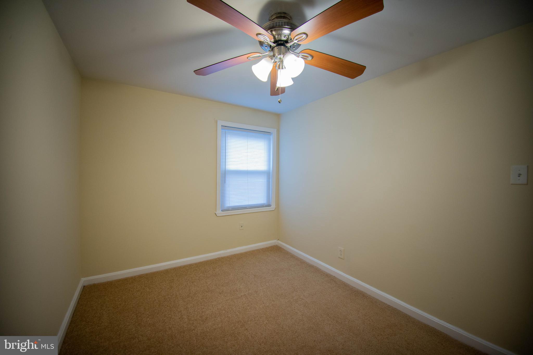 7471 Rabon Avenue Baltimore, MD 21222 - Photo 20 of 35