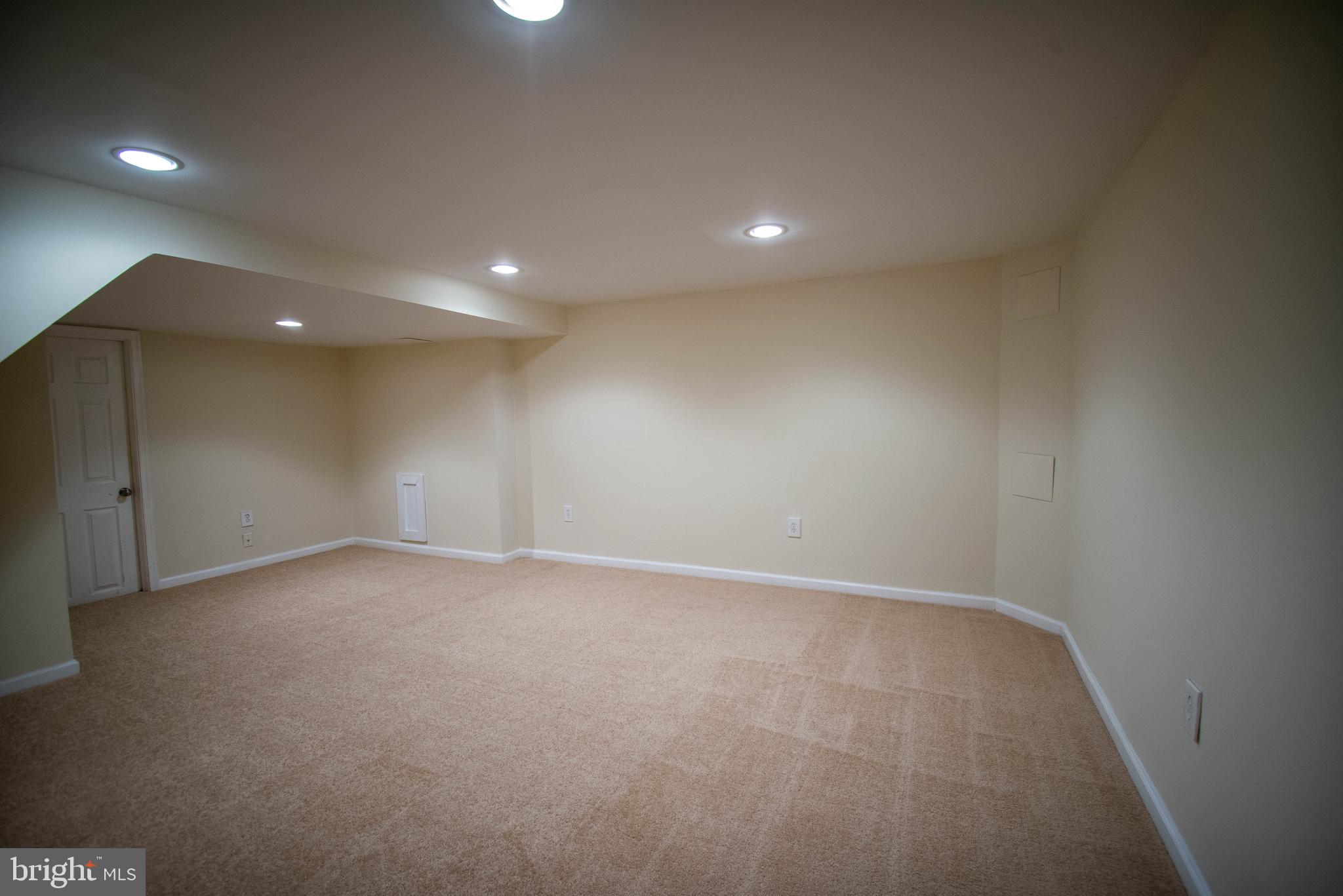 7471 Rabon Avenue Baltimore, MD 21222 - Photo 22 of 35