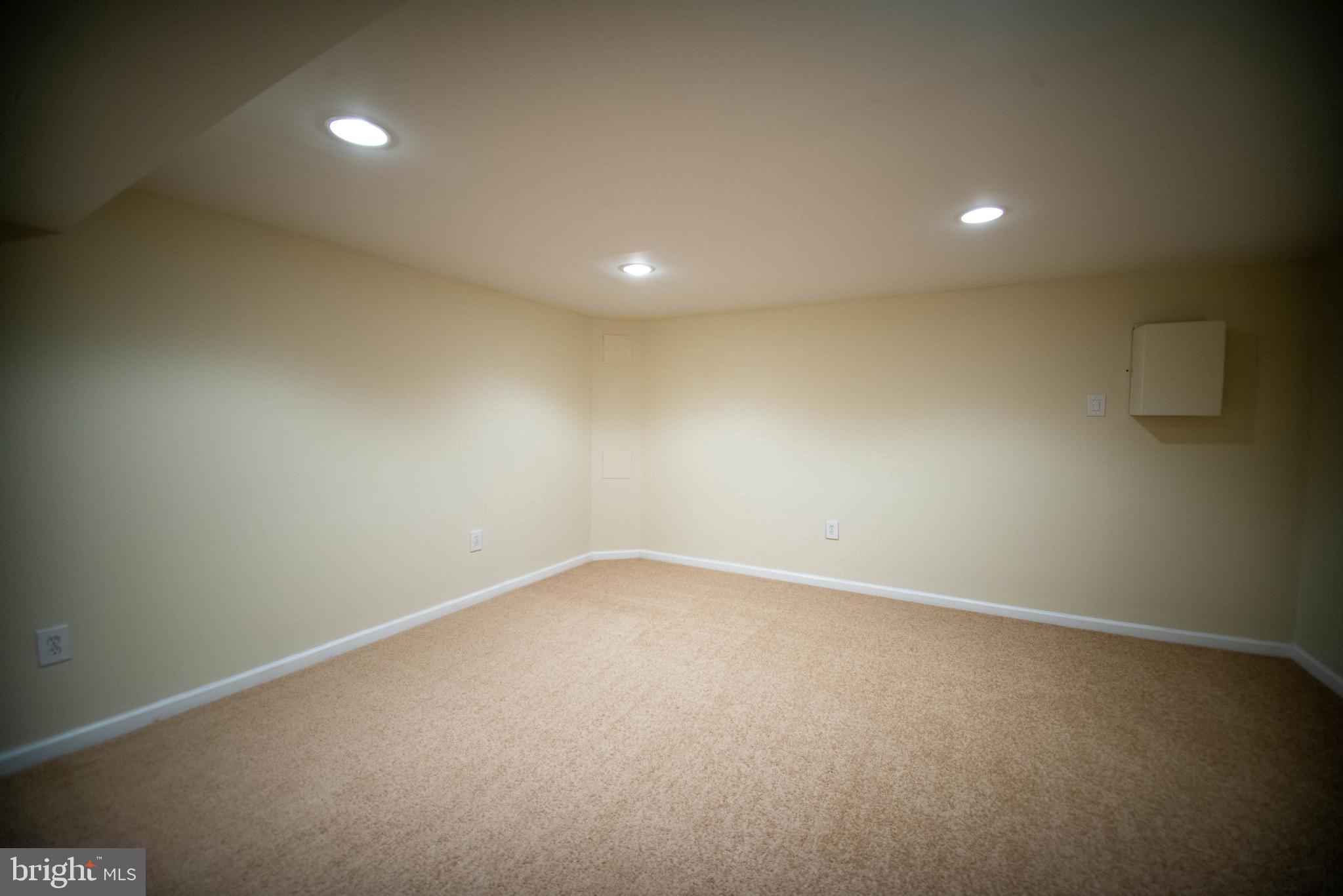 7471 Rabon Avenue Baltimore, MD 21222 - Photo 25 of 35