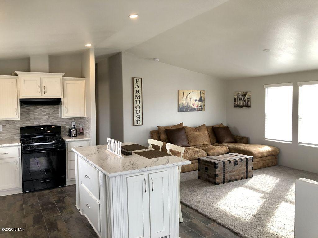 10015 Rio Vista Road Parker, AZ 85344 - Photo 6 of 22 c