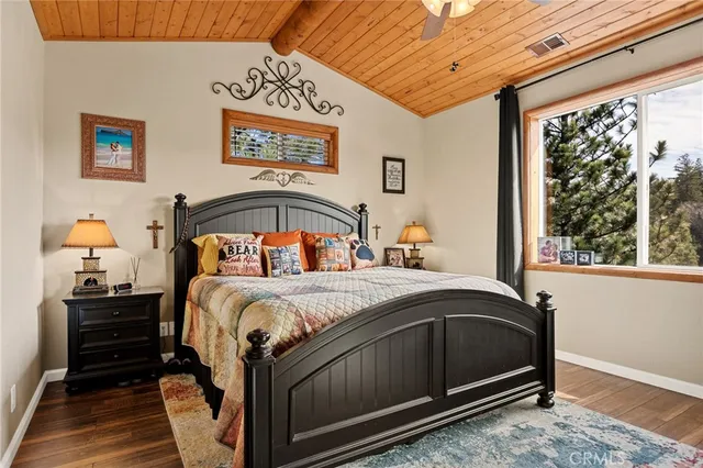 $995,000 | 806 Brentwood Drive, Lake Arrowhead, CA 92352