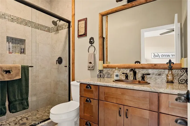 $995,000 | 806 Brentwood Drive, Lake Arrowhead, CA 92352