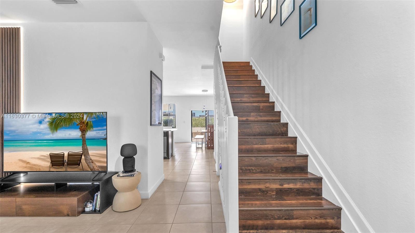 11529 Southwest 250th Street Homestead, FL 33032 - Photo 9 of 48 Gallery Image 9