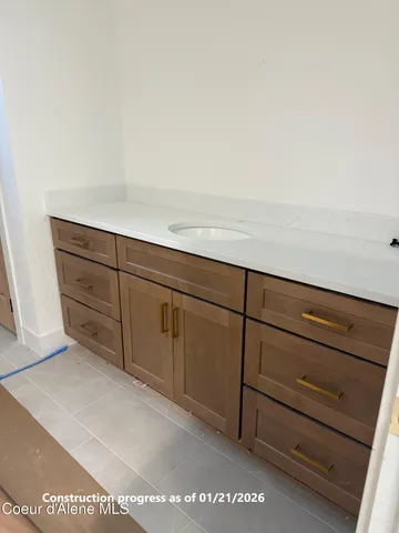 $984,000 | 7824 East Autry Lane, Athol, ID 83801