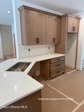 $984,000 | 7824 East Autry Lane, Athol, ID 83801