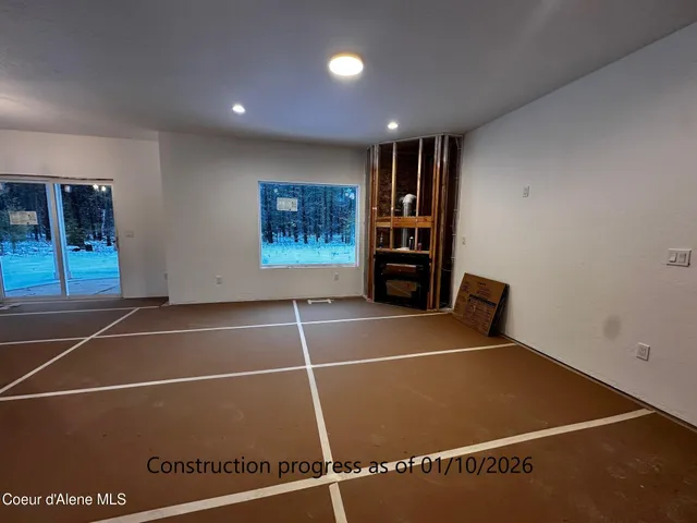 $984,000 | 7824 East Autry Lane, Athol, ID 83801