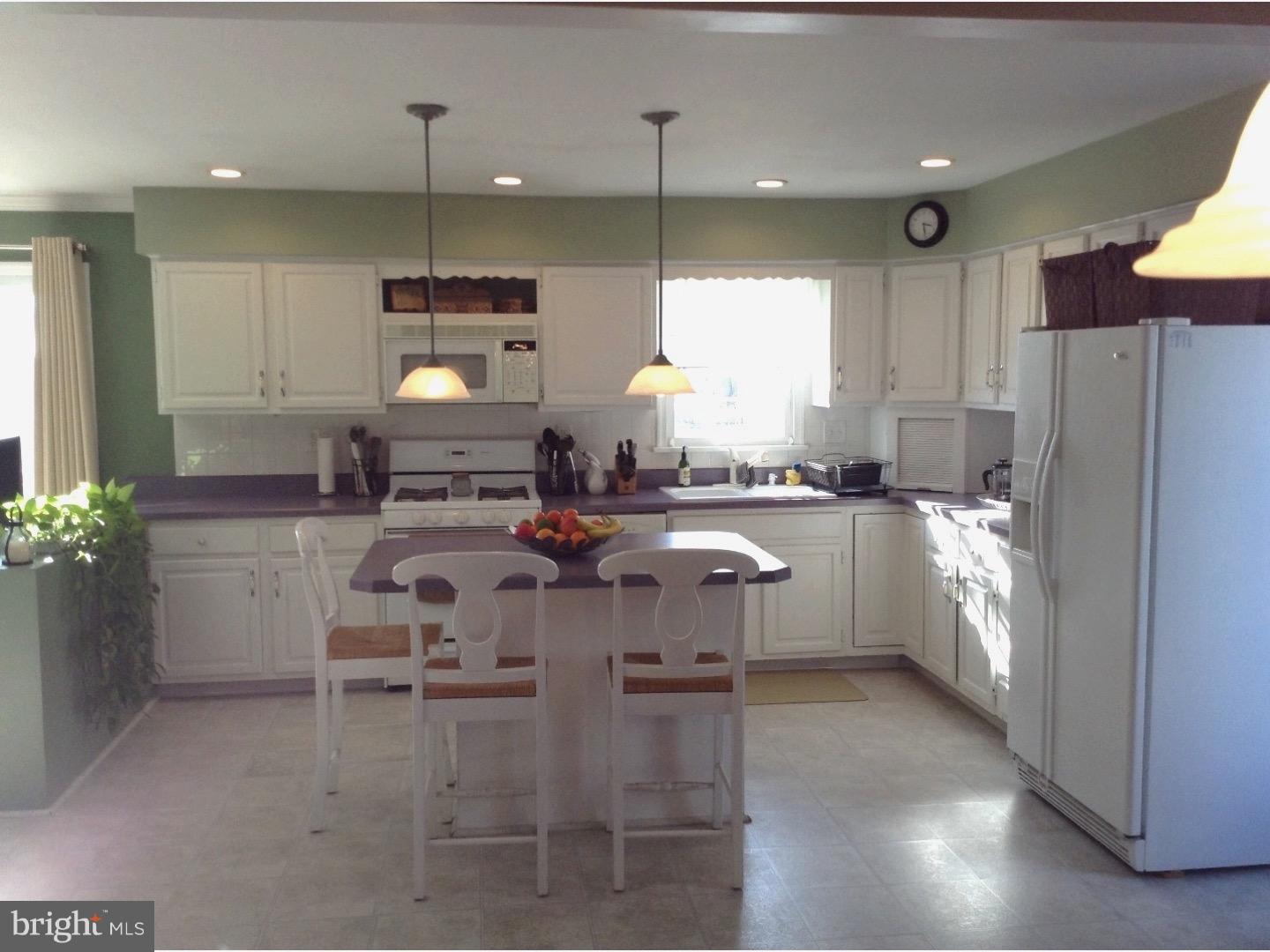 63 Shepherd Road Cherry Hill, NJ 08034 - Photo 6 of 20 Kitchen