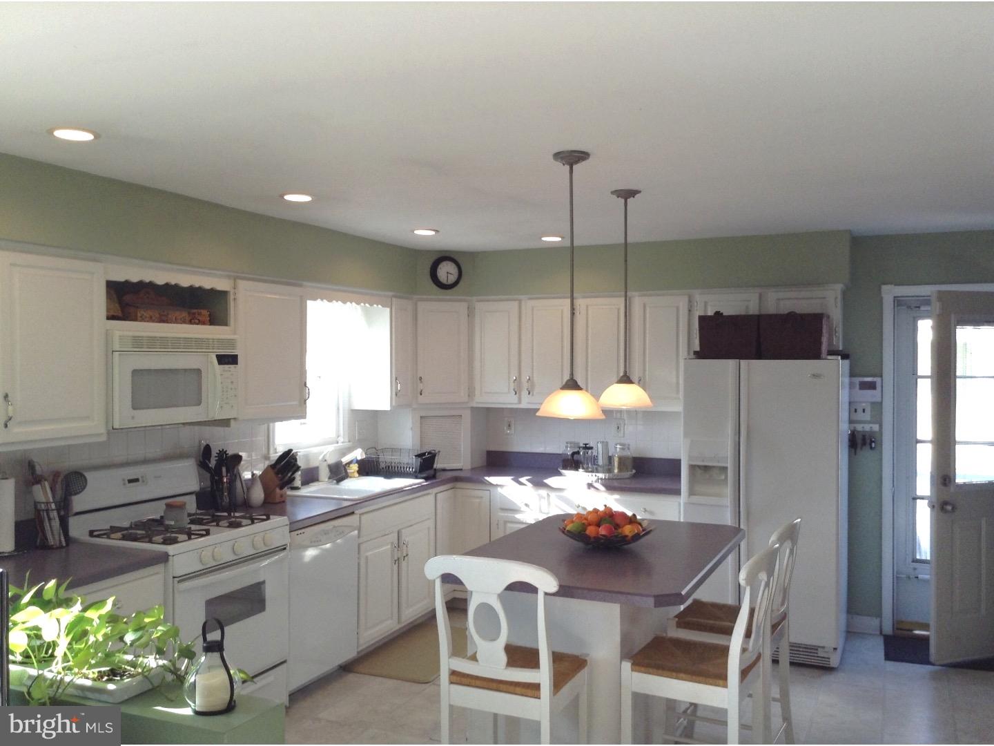 63 Shepherd Road Cherry Hill, NJ 08034 - Photo 7 of 20