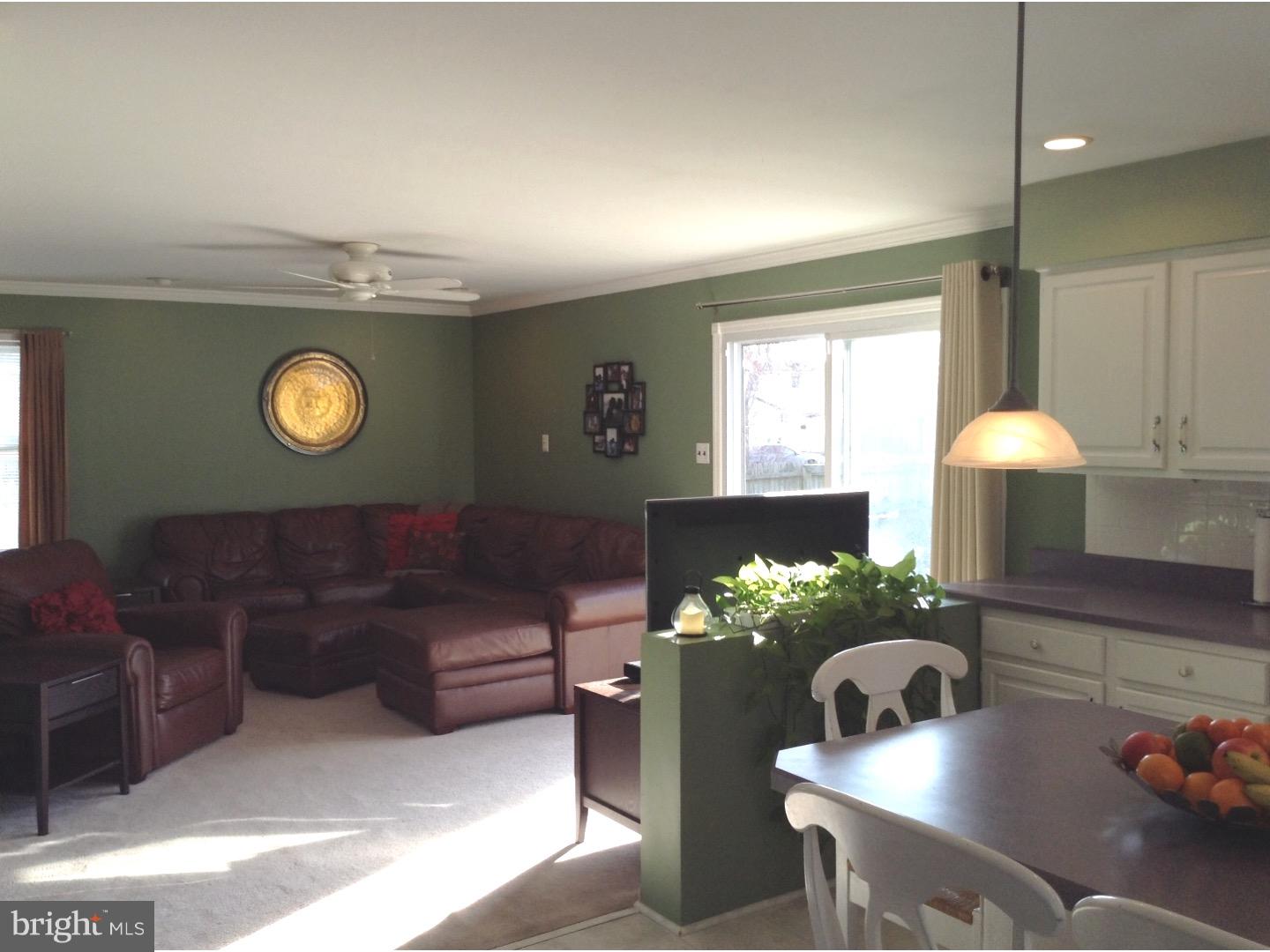 63 Shepherd Road Cherry Hill, NJ 08034 - Photo 8 of 20 Family Room