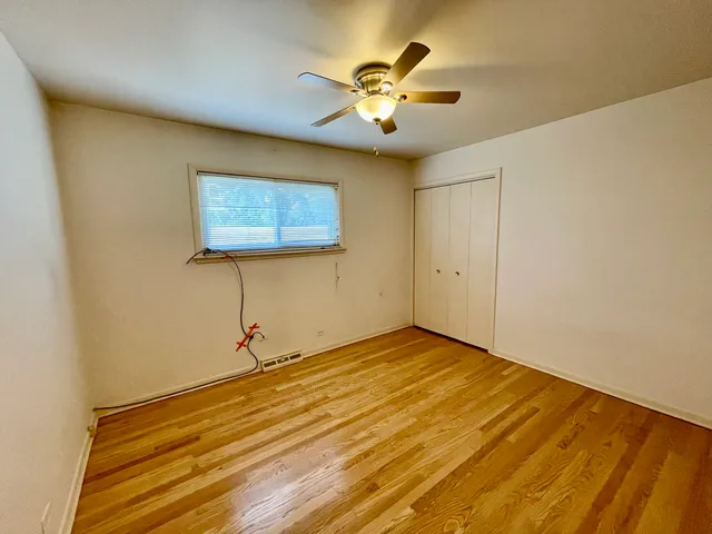 a bathroom with a toilet