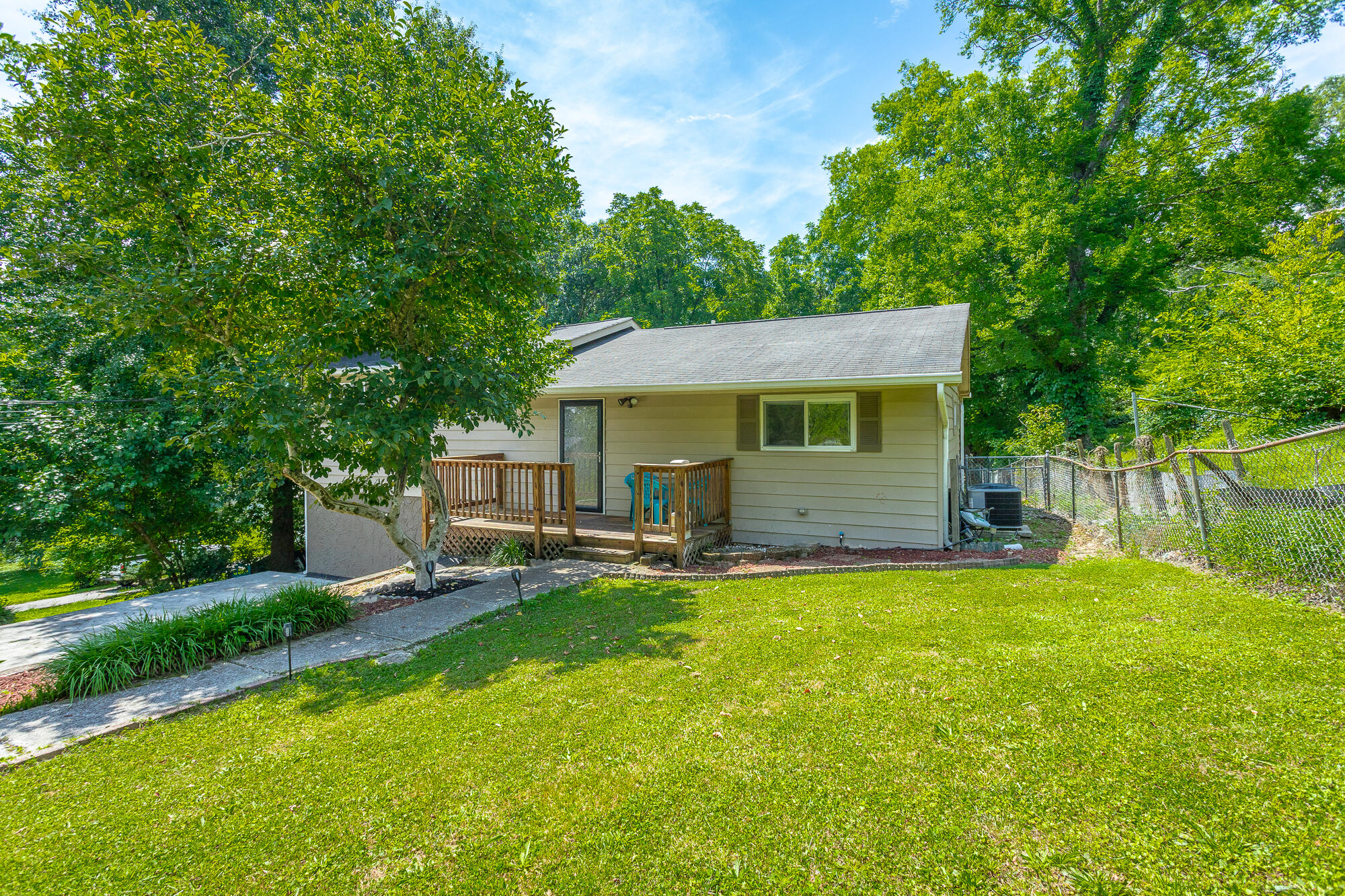 107 Anderson Road Rossville, GA 30741 - Photo 9 of 53 107 Anderson Road HD-14